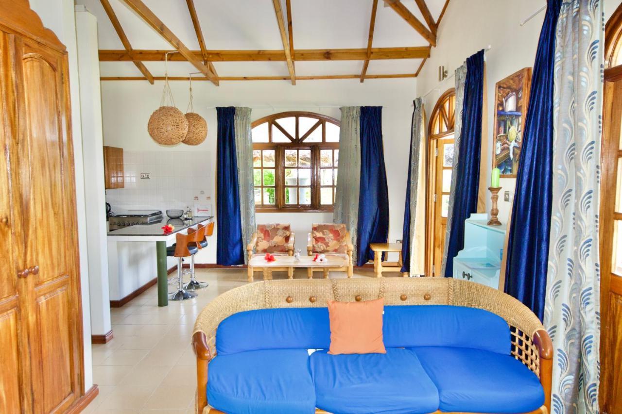 La Petite Maison And Sea Splash Baie Sainte Anne Zewnętrze zdjęcie